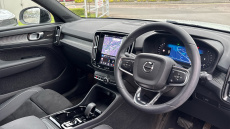 Volvo XC40 2.0 B4P Ultimate Dark 5dr Auto Petrol Estate